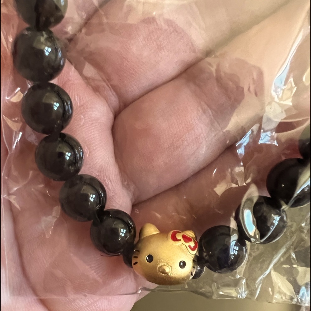 Hello Kitty bracelet